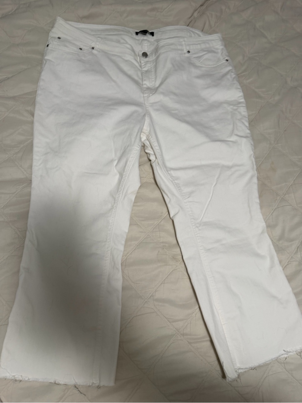 ellos White boot cut cropped Women's jeans